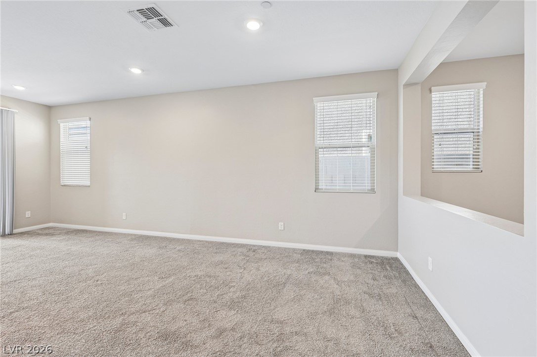 384 Wind Poppy Street Property Photo 10