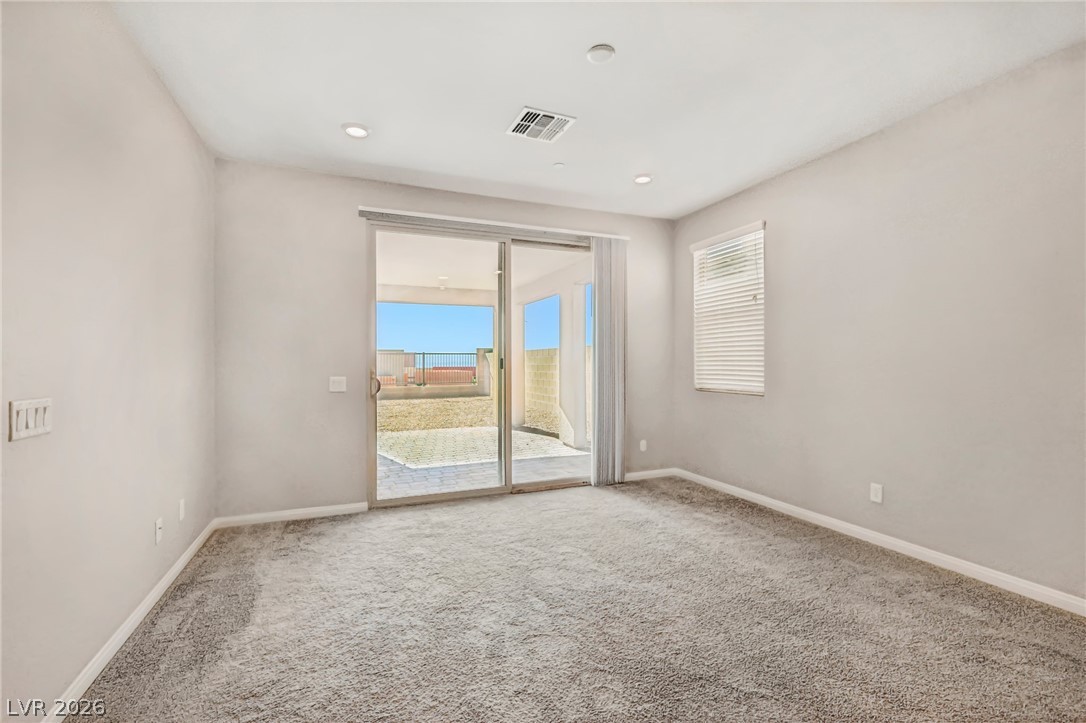 384 Wind Poppy Street Property Photo 15