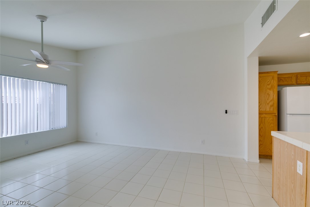 1920 Sondrio Drive Property Photo 10