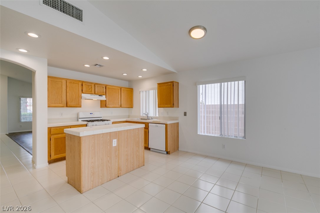 1920 Sondrio Drive Property Photo 19