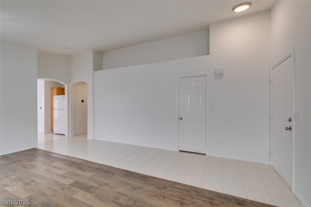 1920 Sondrio Drive Property Photo 24