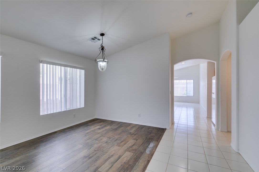 1920 Sondrio Drive Property Photo 27