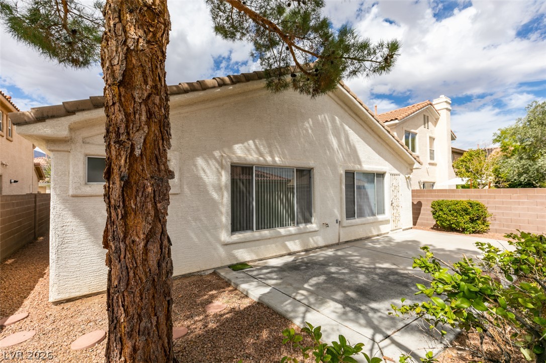 1920 Sondrio Drive Property Photo 46
