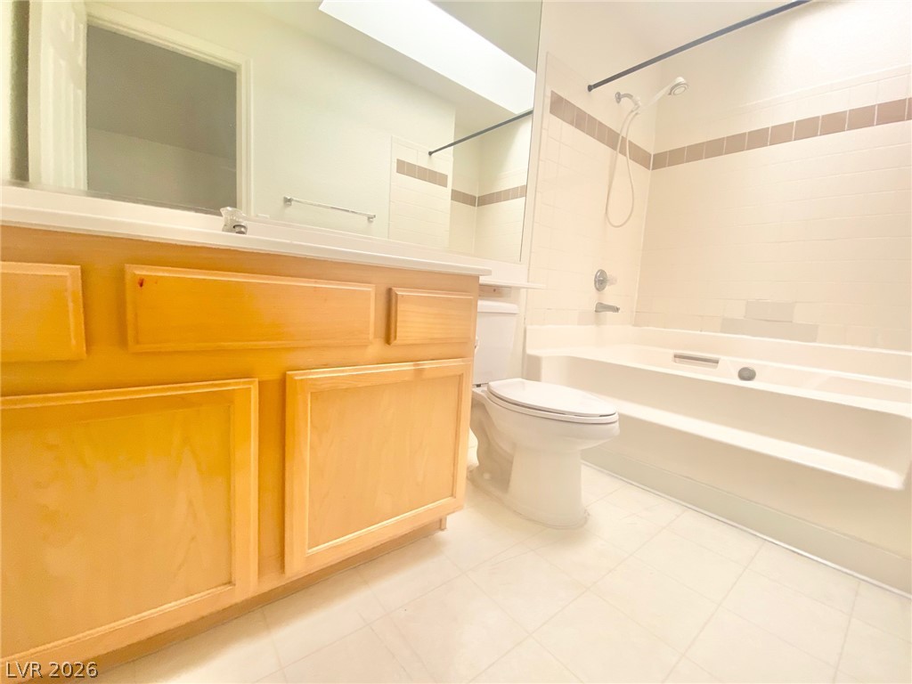2970 Juniper Hills Boulevard 203 Property Photo 7