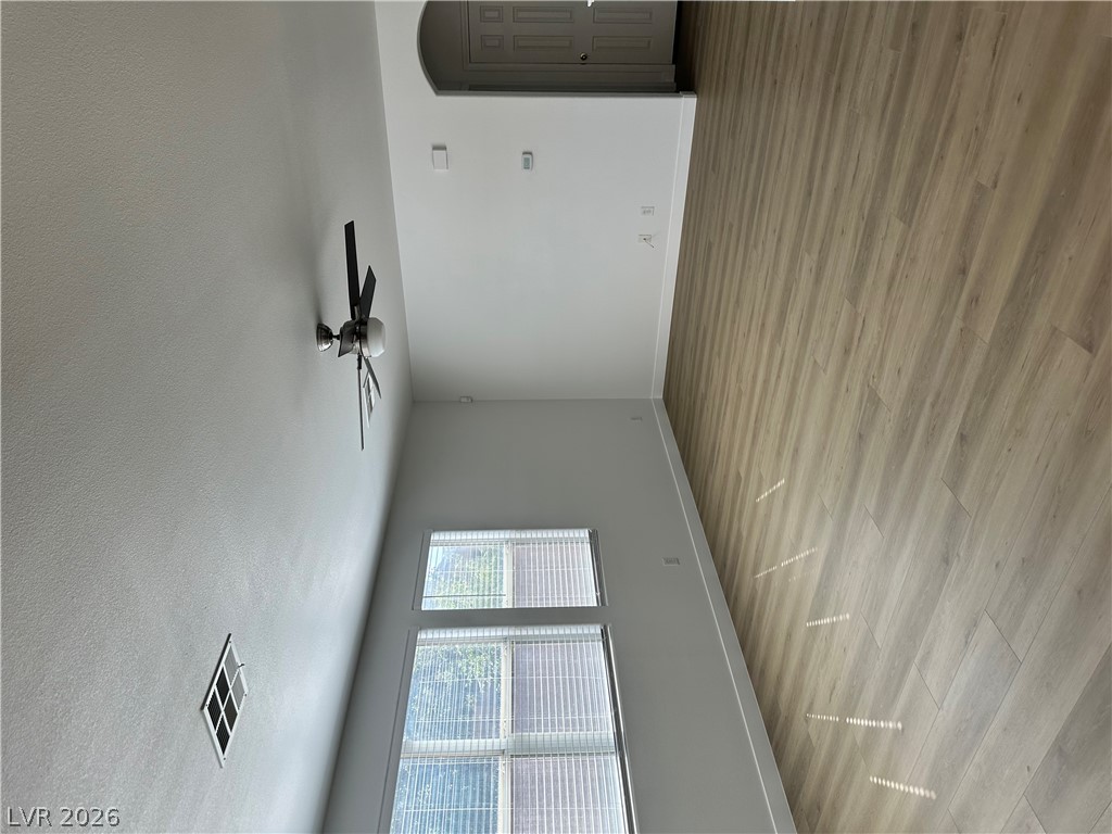 9639 West Post Road Property Photo 3