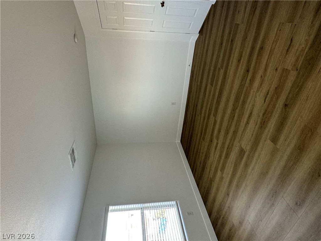 9639 West Post Road Property Photo 16
