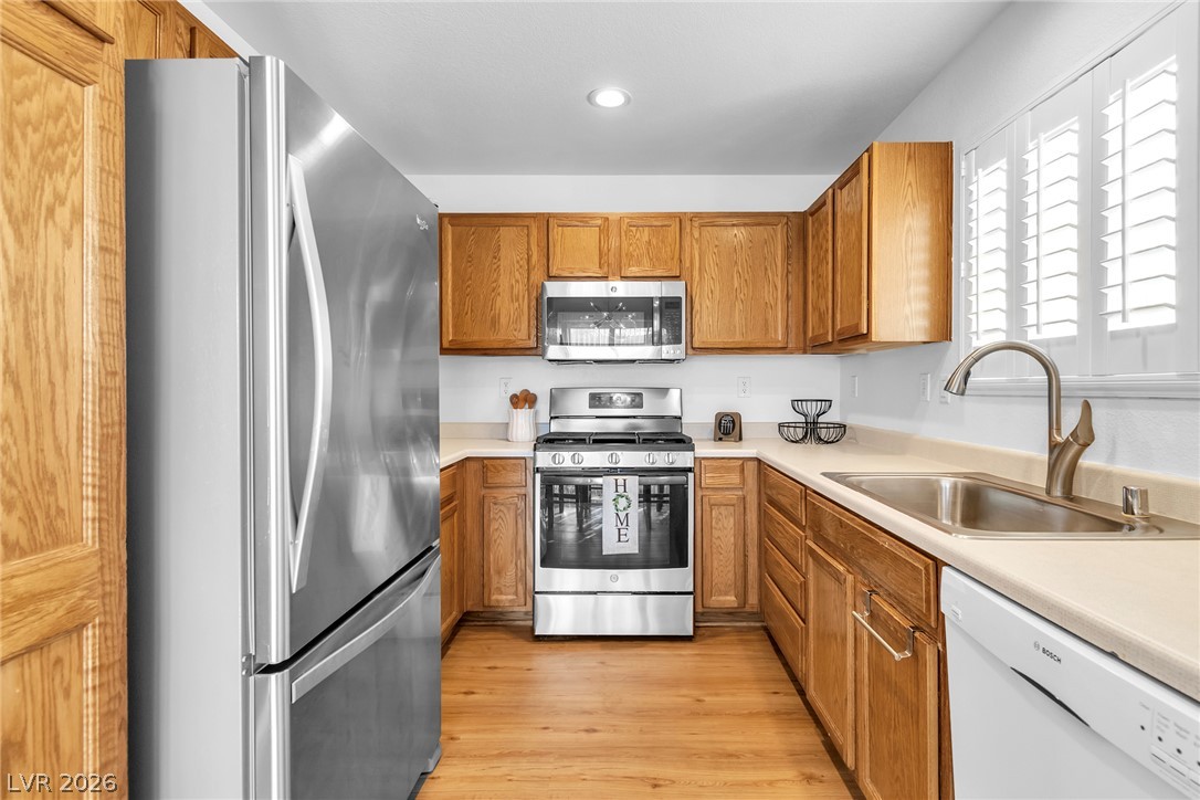 10470 Fancy Fern Street Property Photo 4