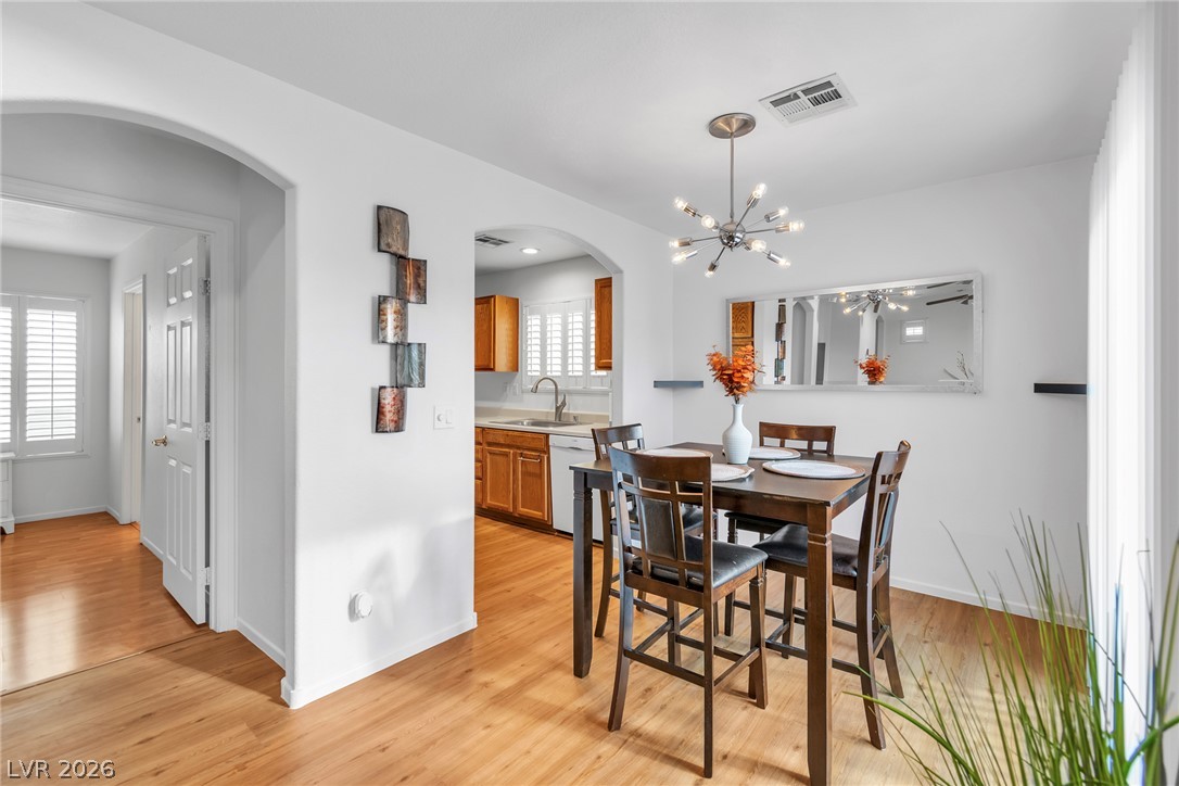 10470 Fancy Fern Street Property Photo 8