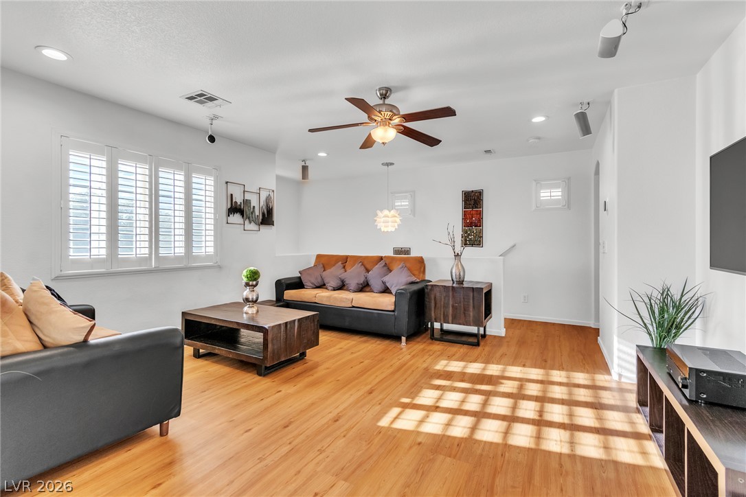 10470 Fancy Fern Street Property Photo 14