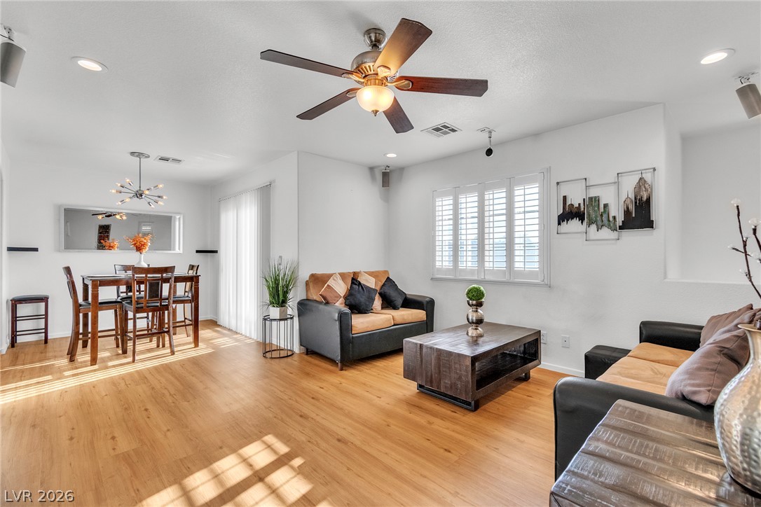 10470 Fancy Fern Street Property Photo 15