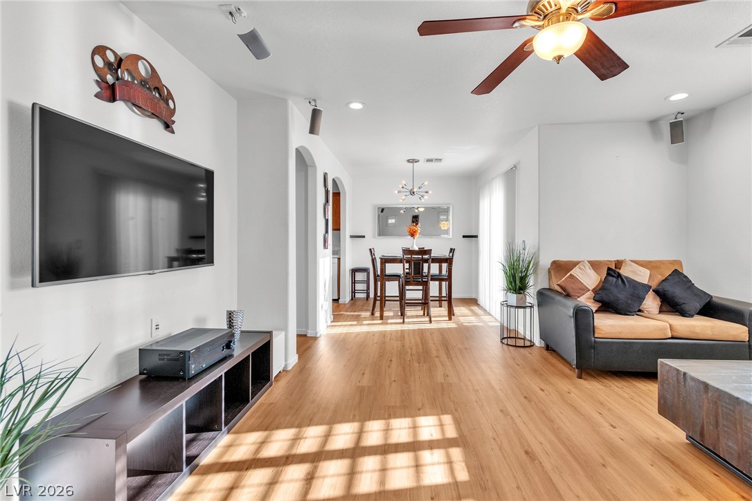 10470 Fancy Fern Street Property Photo 16