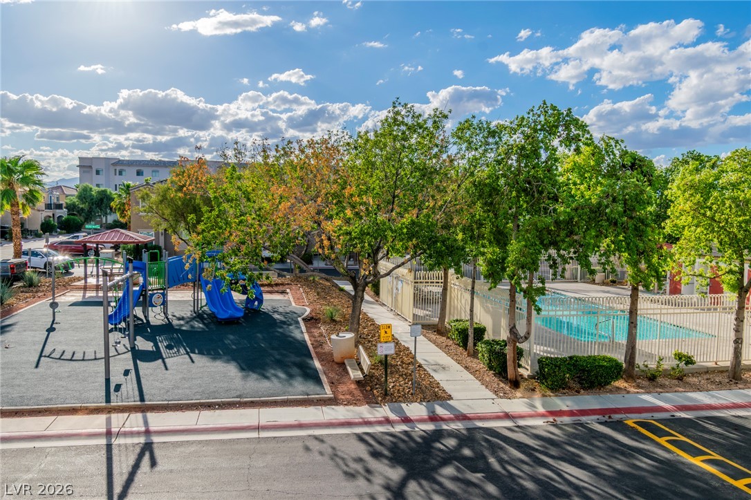10470 Fancy Fern Street Property Photo 19
