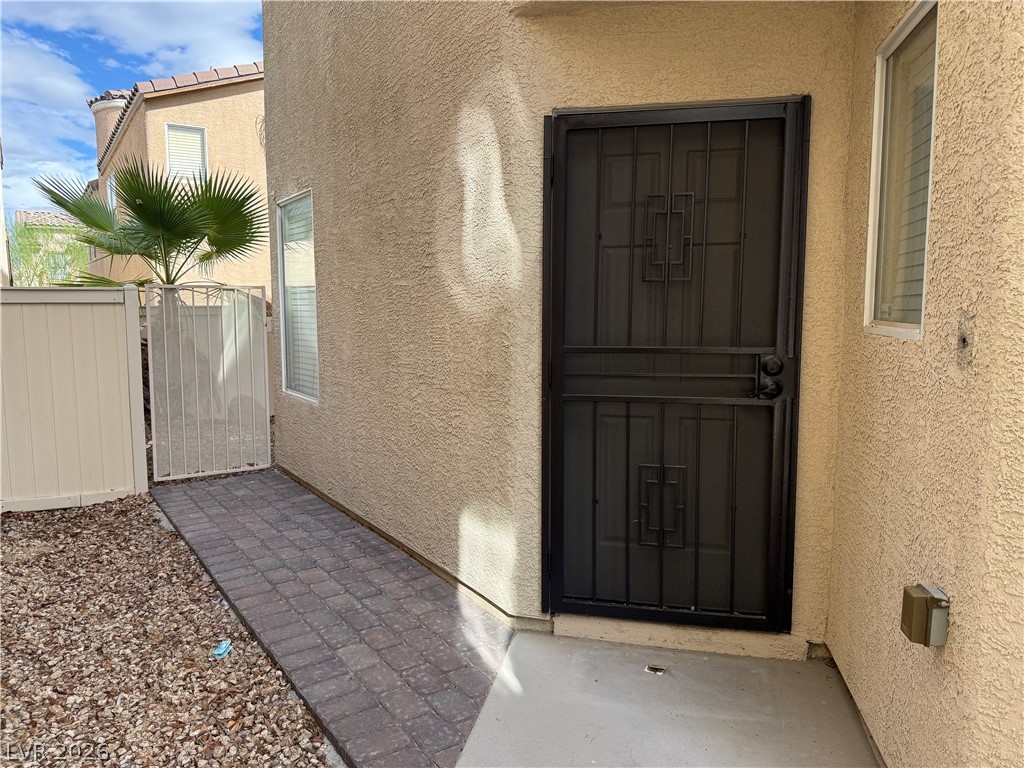 8068 Lyell Mountain Court Property Photo 4