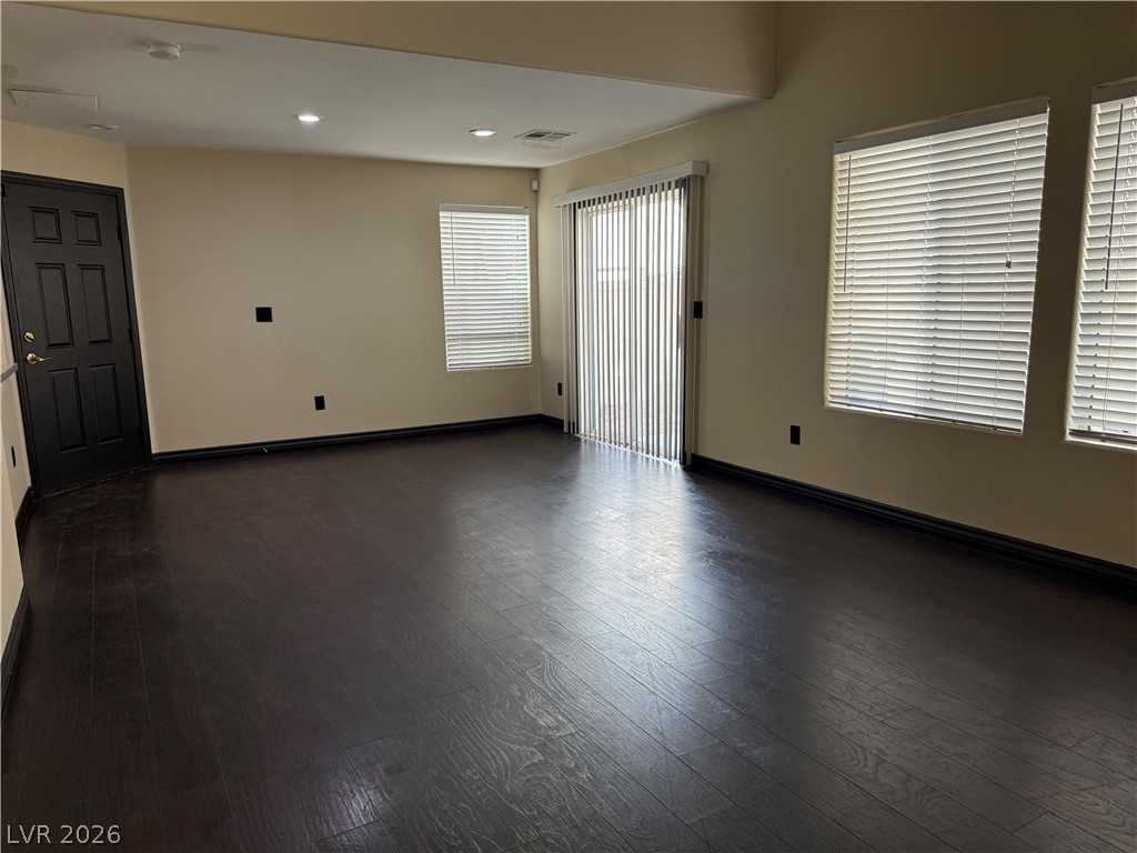 8068 Lyell Mountain Court Property Photo 13