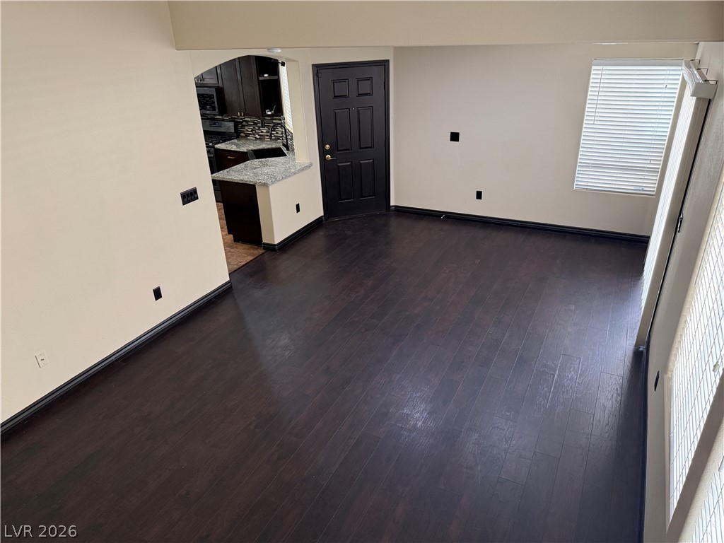 8068 Lyell Mountain Court Property Photo 16
