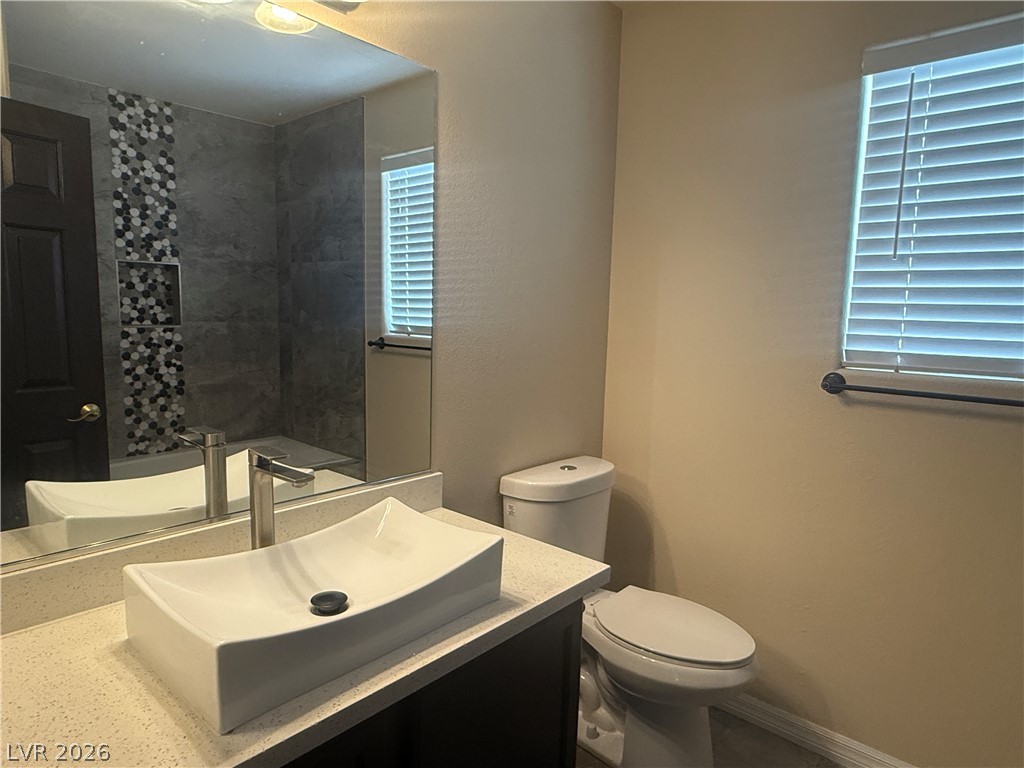 8068 Lyell Mountain Court Property Photo 27