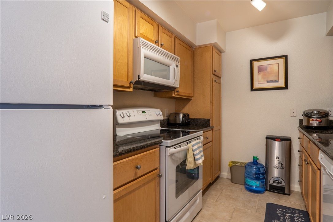 2855 Geary Place 3215 Property Photo 6