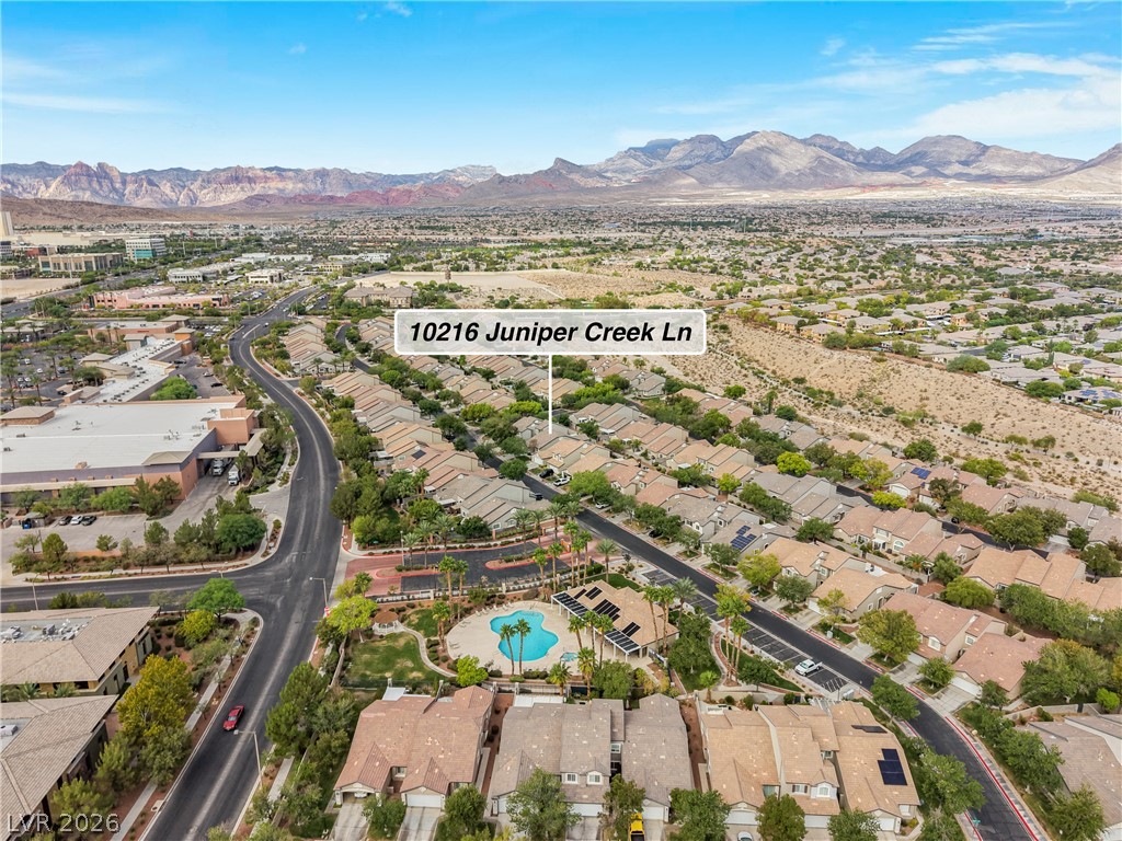 10216 Juniper Creek Lane Property Photo 4