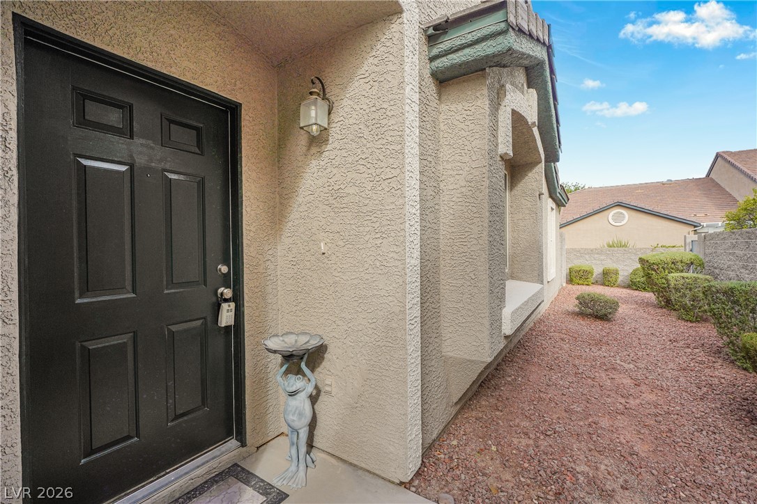 10216 Juniper Creek Lane Property Photo 5