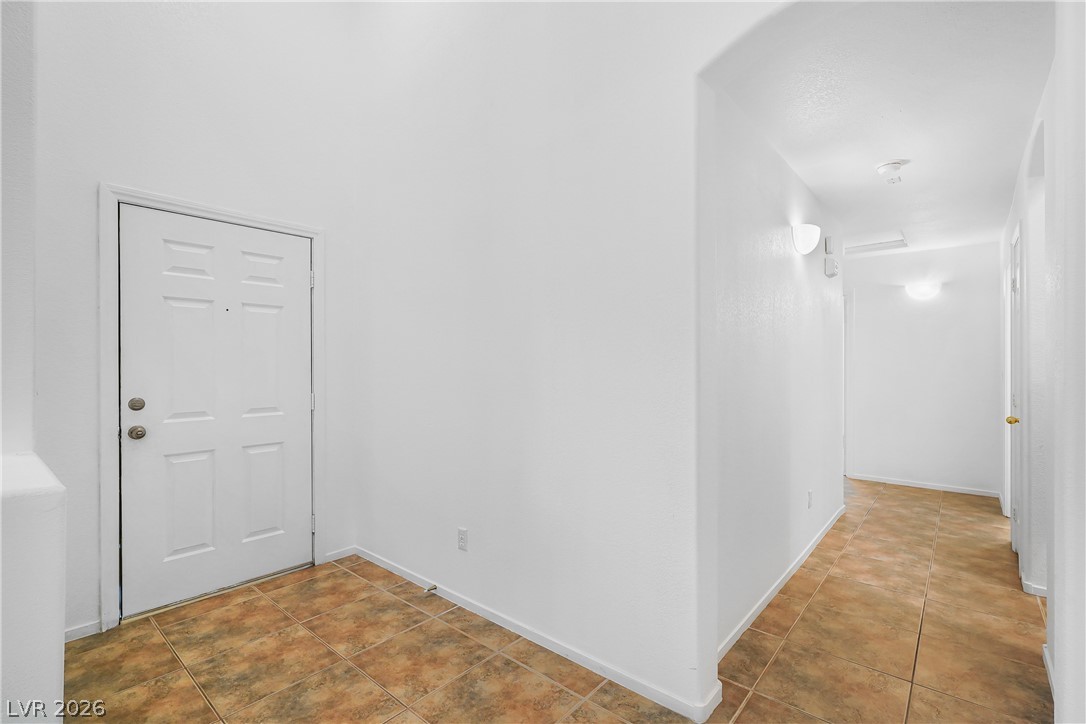 10216 Juniper Creek Lane Property Photo 7