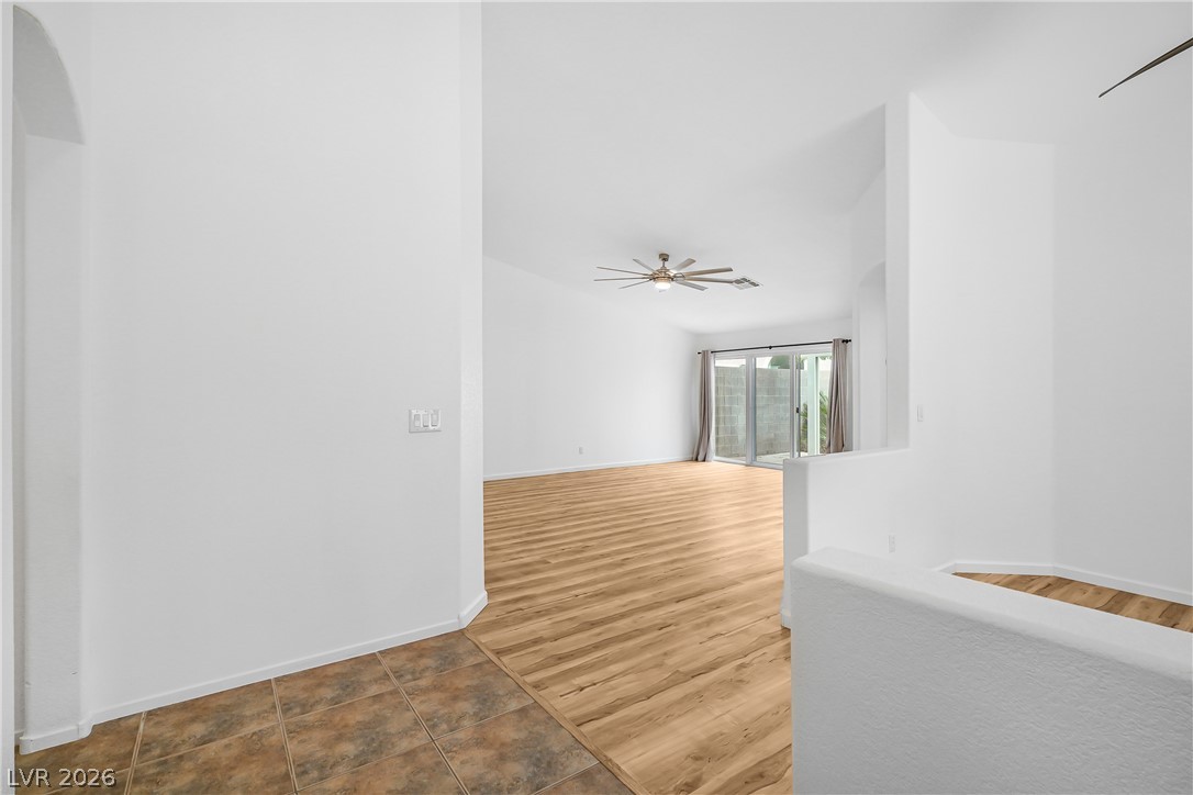 10216 Juniper Creek Lane Property Photo 8