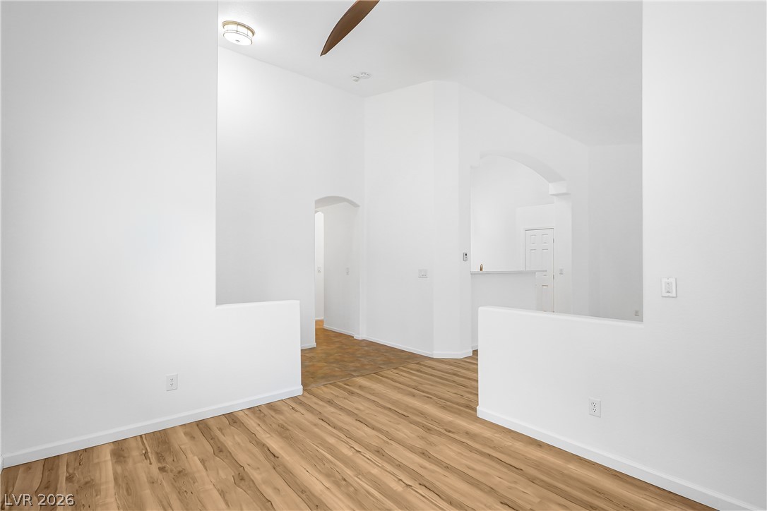 10216 Juniper Creek Lane Property Photo 9