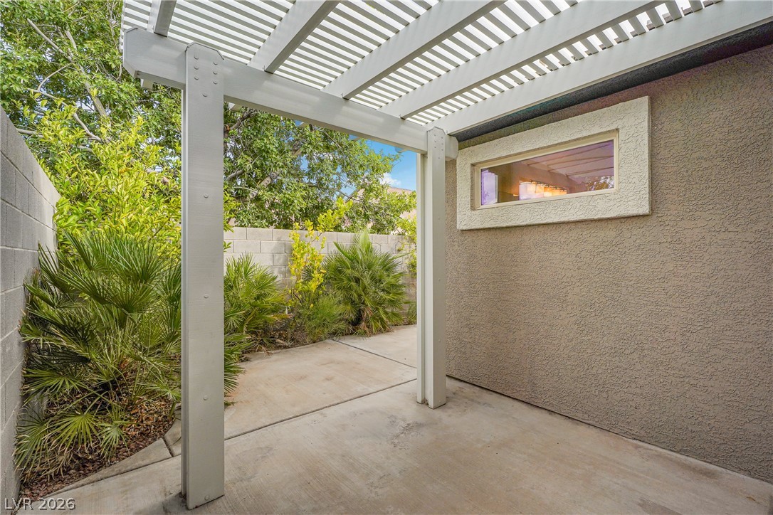 10216 Juniper Creek Lane Property Photo 32