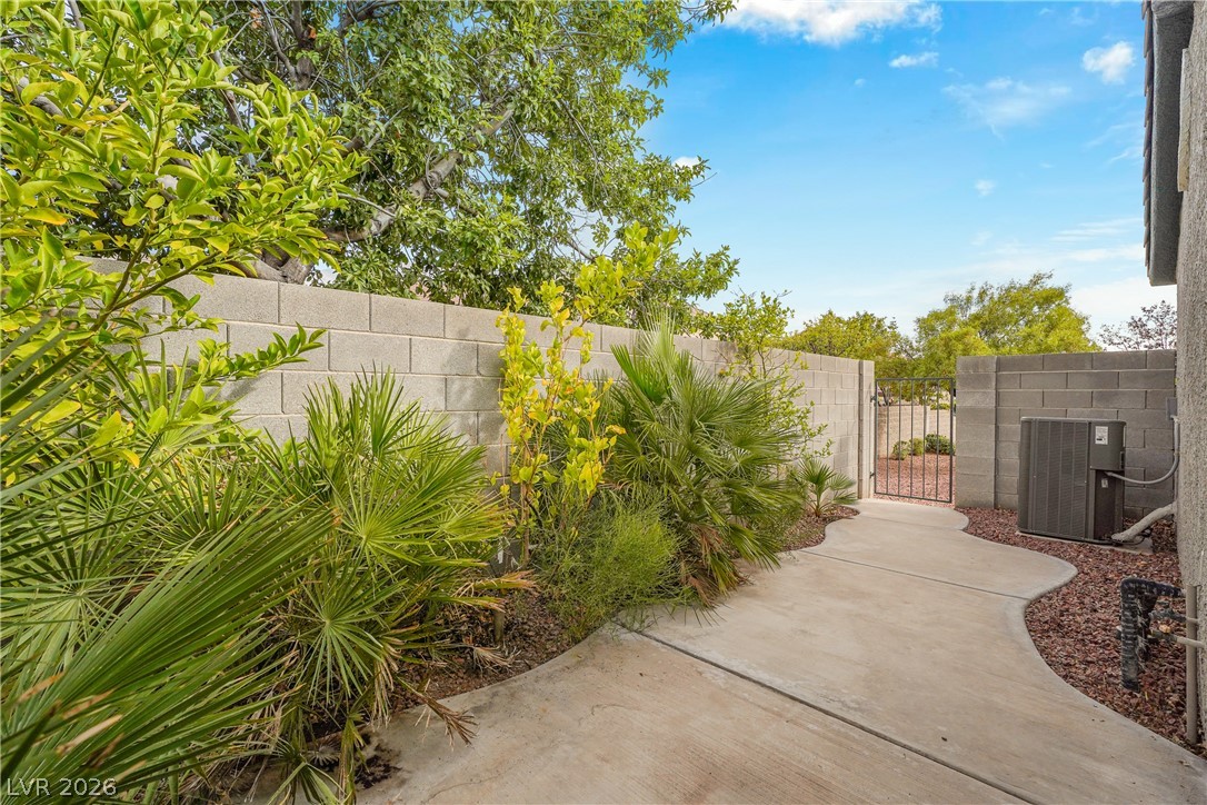 10216 Juniper Creek Lane Property Photo 33