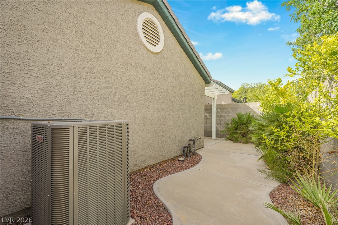 10216 Juniper Creek Lane Property Photo 34