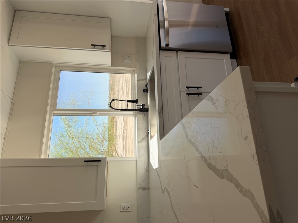 6401 Hafen Ranch Road Property Photo 1