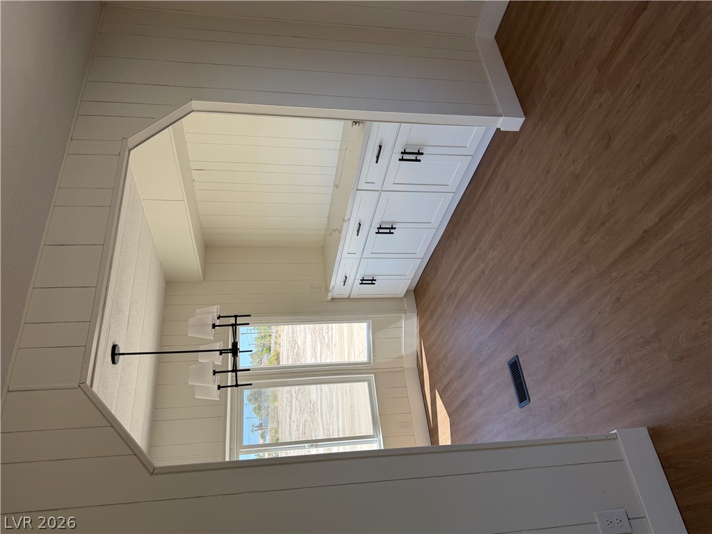 6401 Hafen Ranch Road Property Photo 7