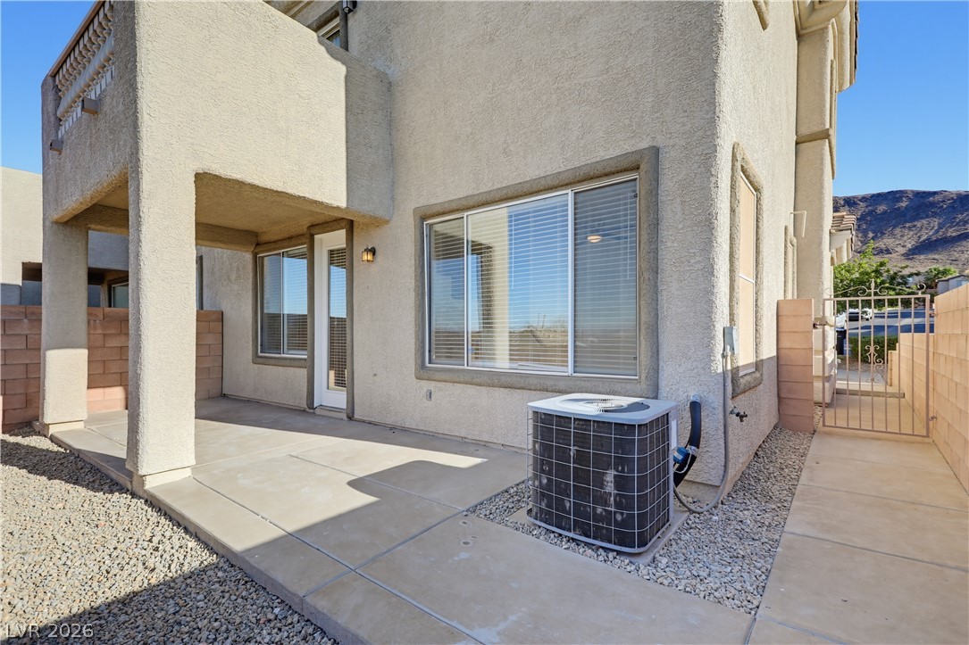 211 Priority Point Street Property Photo 40