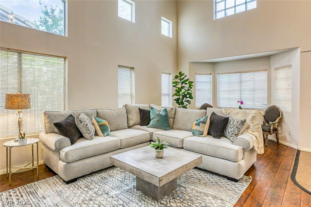 7451 Midfield Court Property Photo 4