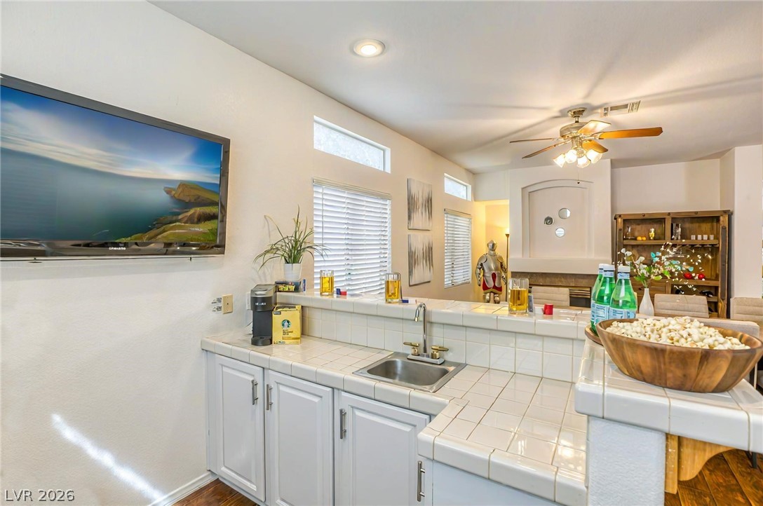 7451 Midfield Court Property Photo 9