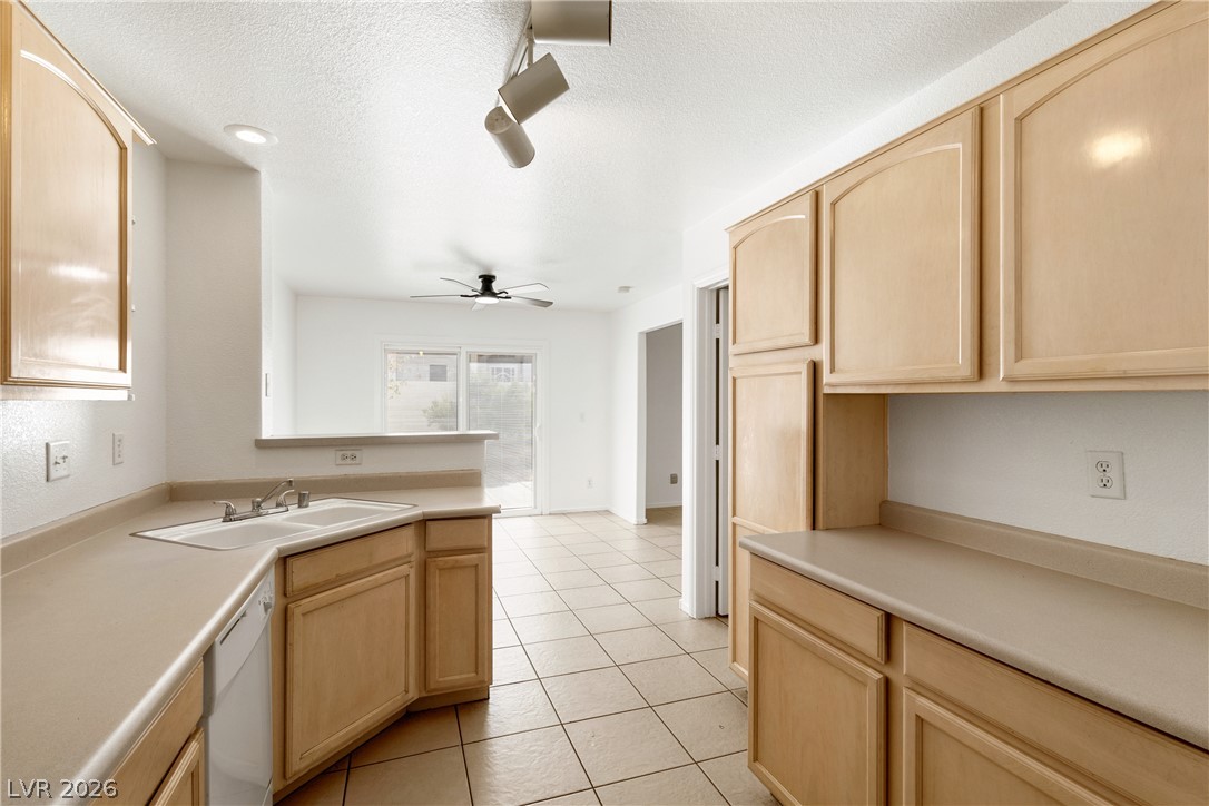454 Temple Canyon Place 0 Property Photo 14