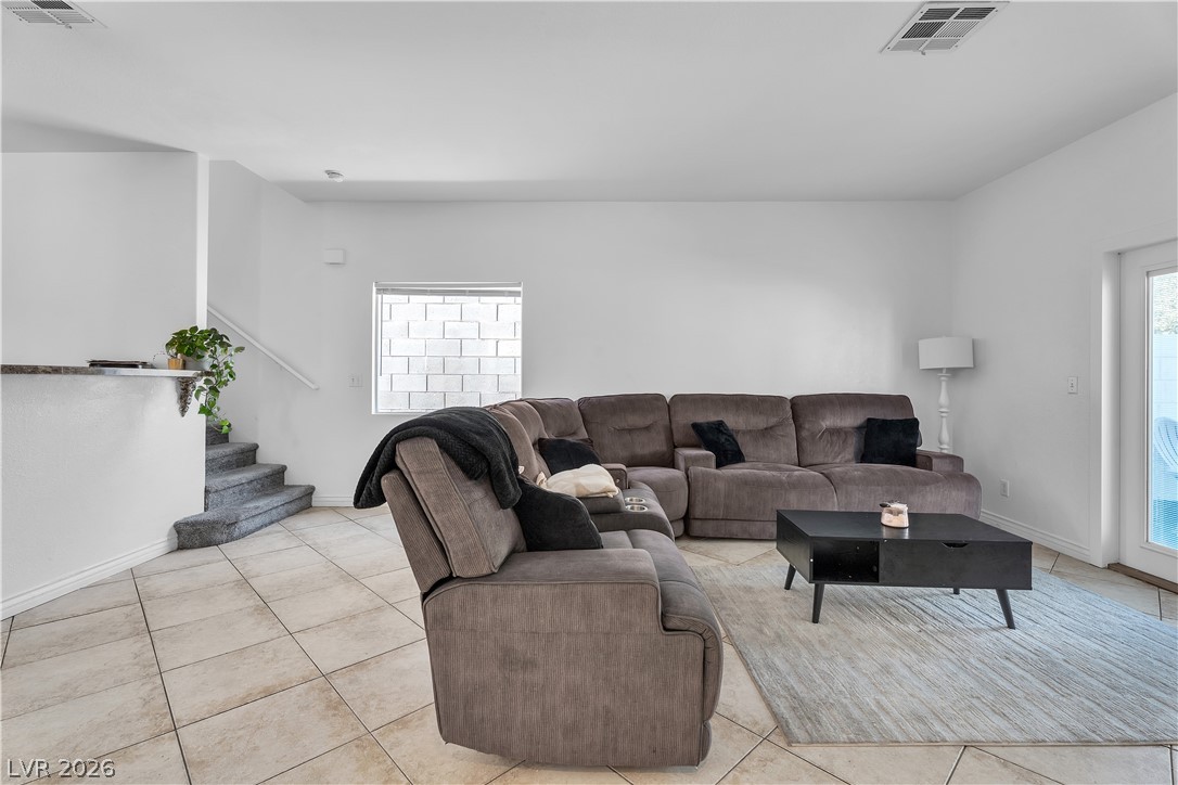 1409 Sycamore Spring Court Property Photo 4
