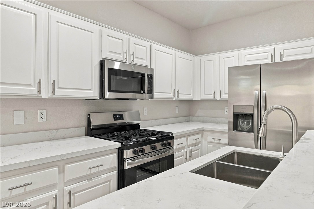 2821184 Property Photo 8