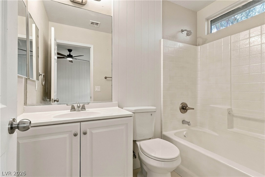2821184 Property Photo 19