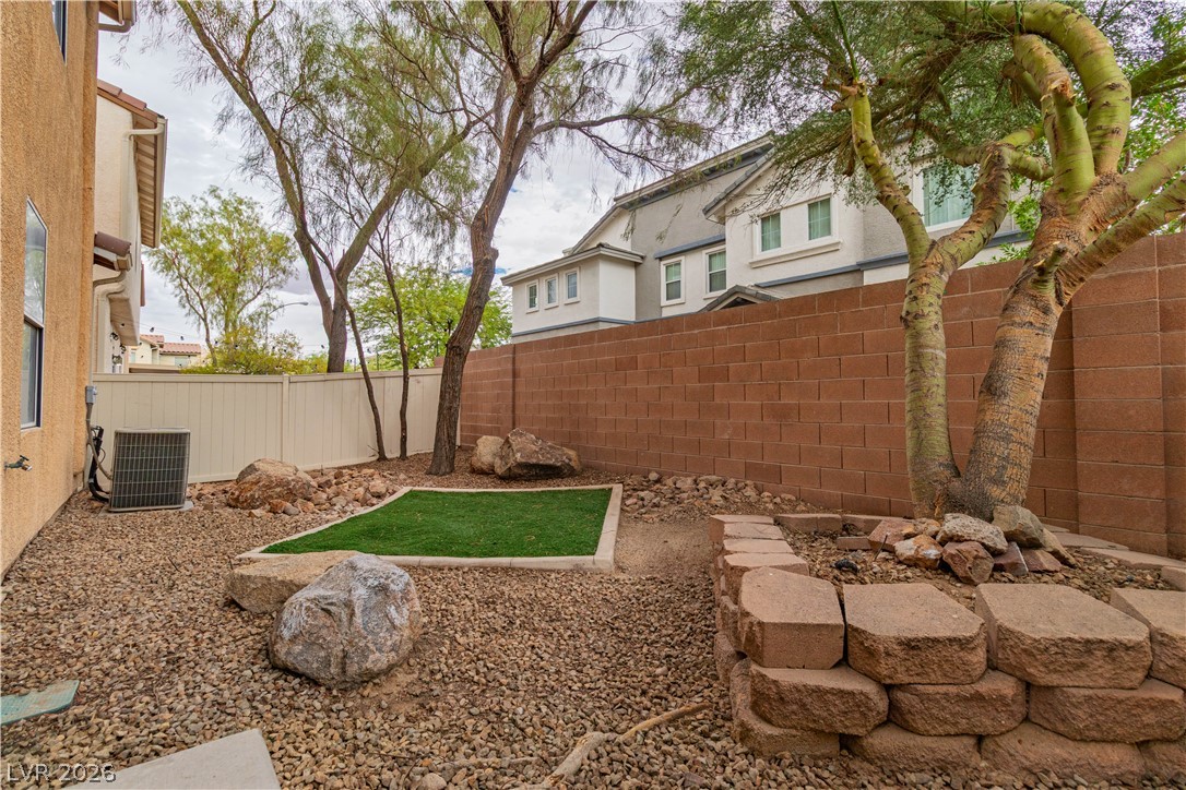 2821184 Property Photo 21