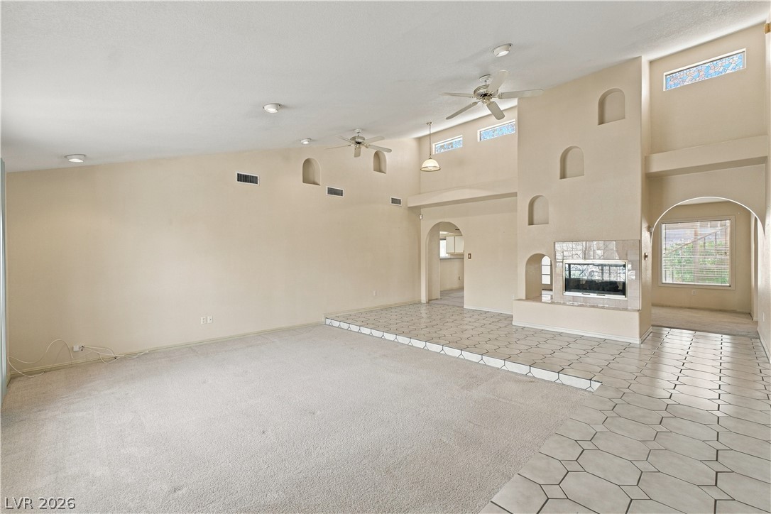 921 Primrose Lane Property Photo 4