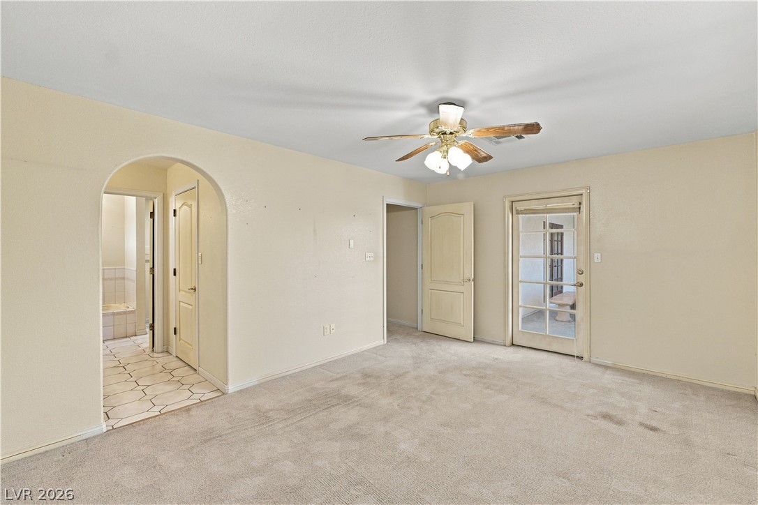921 Primrose Lane Property Photo 12