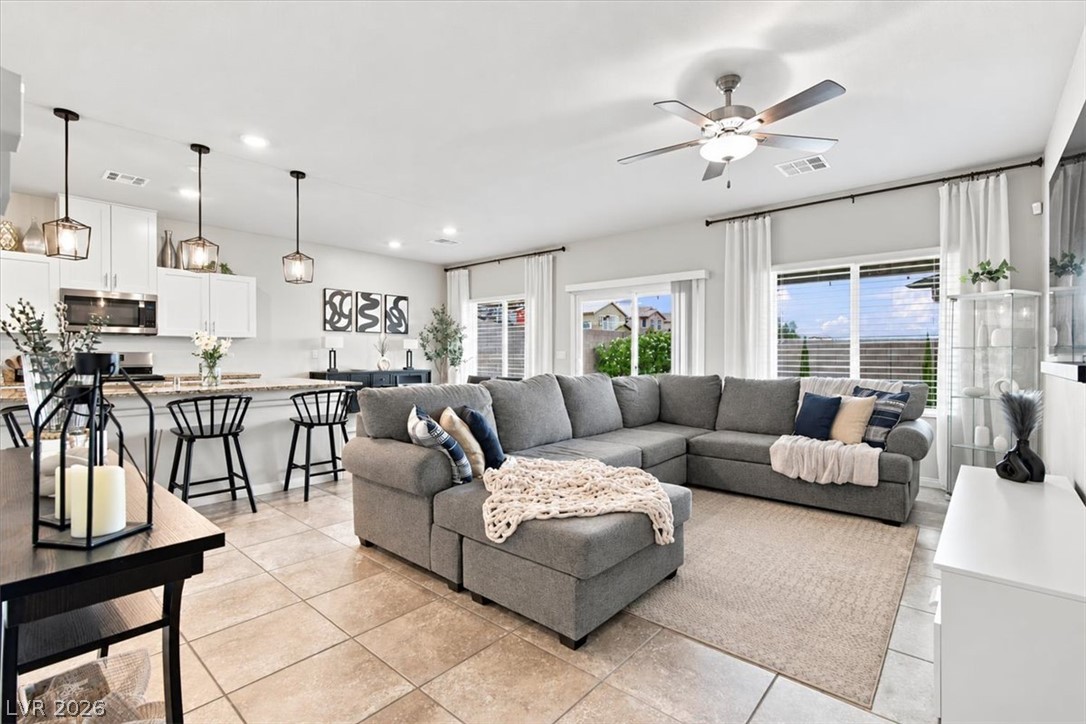 7834 Morganite Avenue Property Photo 8