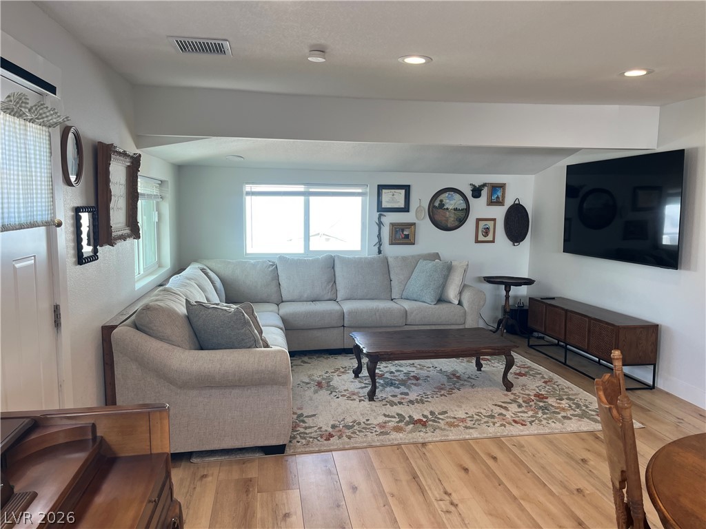 659 D Property Photo 2