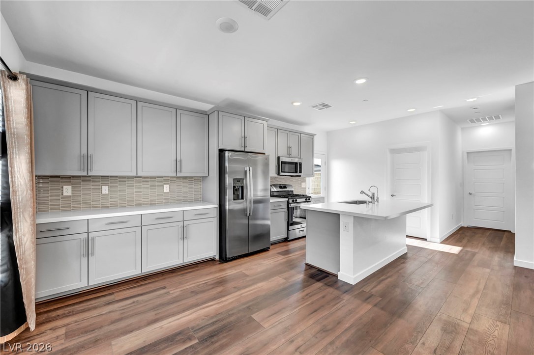 12548 Alpine Creek Place Property Photo 6