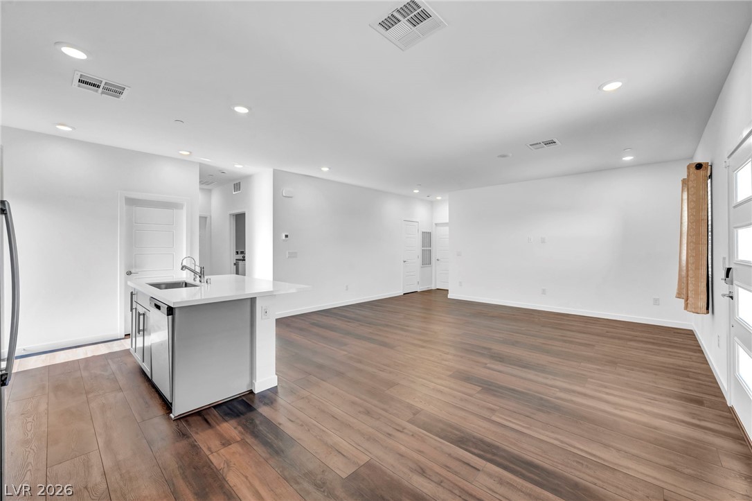 12548 Alpine Creek Place Property Photo 8
