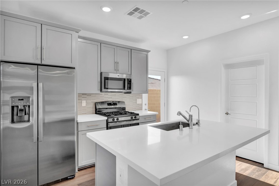 12548 Alpine Creek Place Property Photo 10