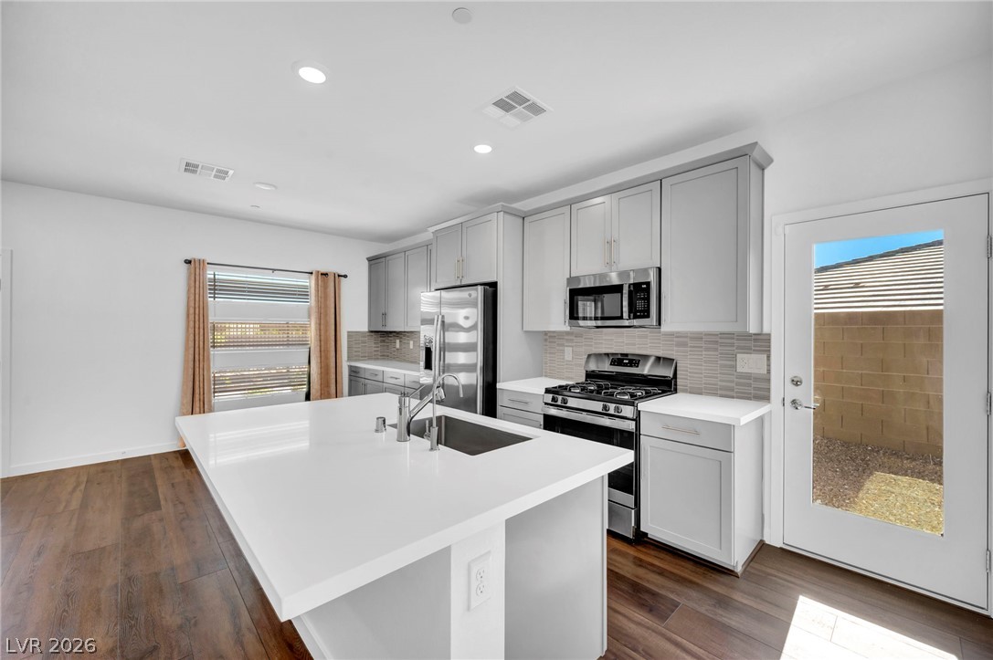 12548 Alpine Creek Place Property Photo 12