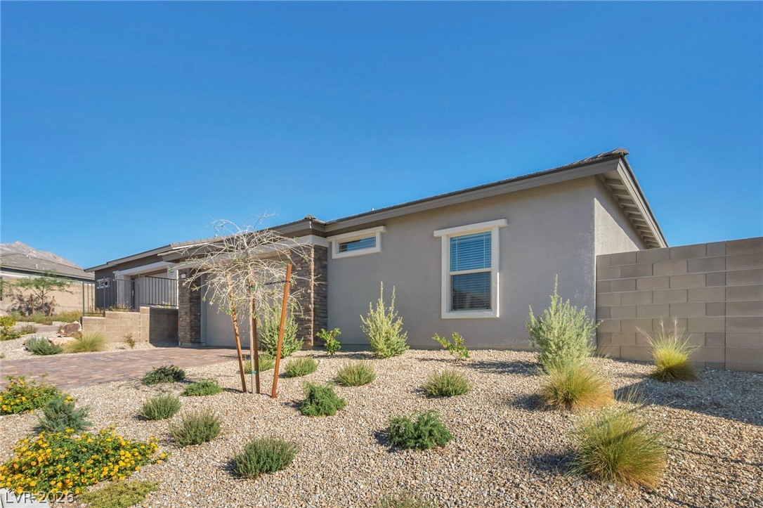 12548 Alpine Creek Place Property Photo 34