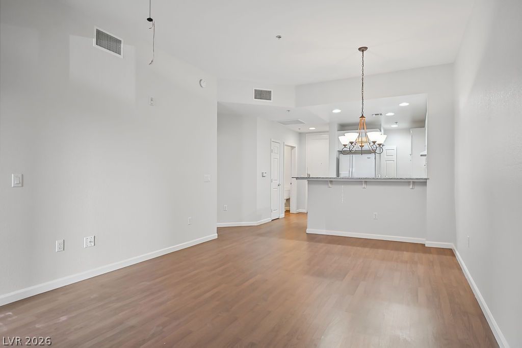 47 East Agate Avenue 301 Property Photo 4