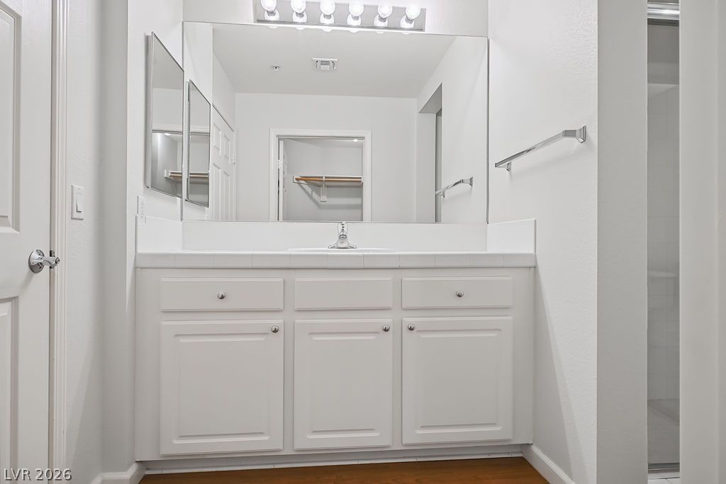 47 East Agate Avenue 301 Property Photo 6